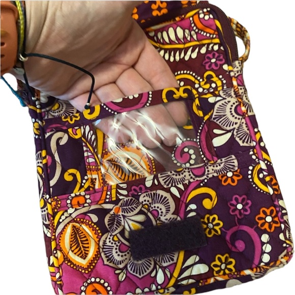 Vera Bradley crossbody quilted bag - Picture 4 of 11